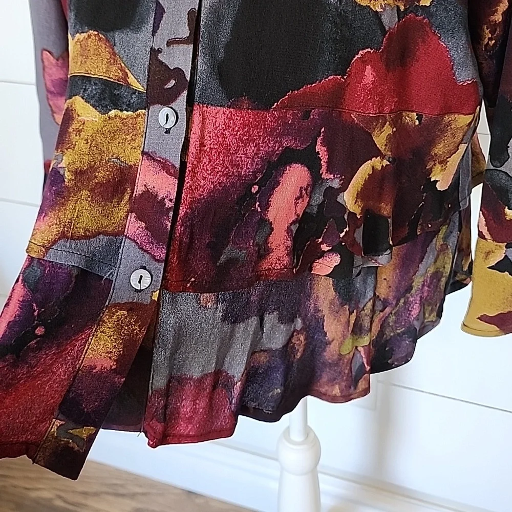 Printed Button-Front Blouse - Multi Color - Picture 4 of 9